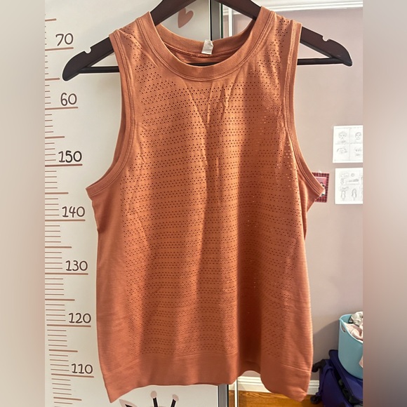 lululemon athletica Size 6 Rusty Brown Grid Mesh Training Tank Top - Picture 1 of 4